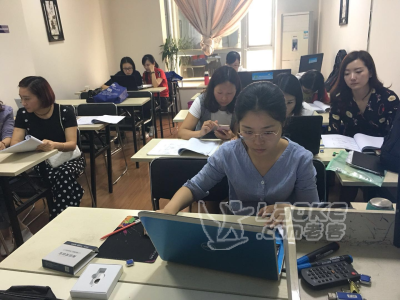 成都大地卓越教育咨询有限公司_6
