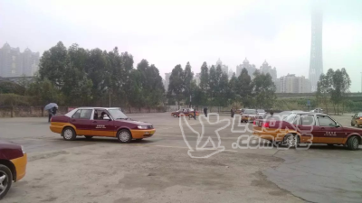 珠海驾校怎么报名增驾考A1A2A3B2大车驾照呢_5