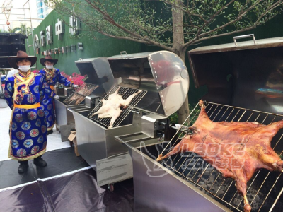 惠东厂家直销暖场餐饮策划，惠东上门烤全羊烤乳猪孔雀宴外送_2