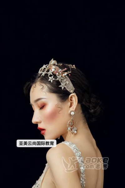 专业美容美发美甲美睫培训学校_2
