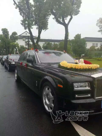 婚车风向标为男人撑起彰显身份的一个向征！_0