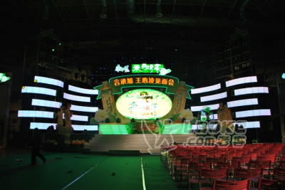 惠州承接活动策划、演艺演出、舞美搭建、晚会音响、舞台演出定制_3