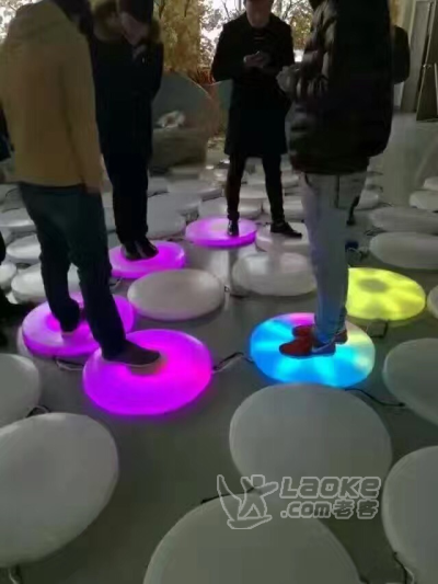洛阳大型蹦床，彩色跑，玫瑰花海出租_1