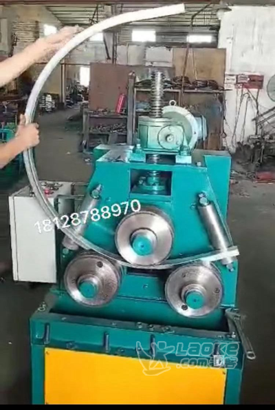 铁艺设备加工厂 弯曲机 来回弯曲机 弯90度直角 模具加工成形_1