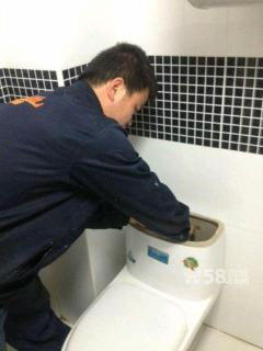 昆明翠湖公园片区管道疏通,抽粪,疏通阴沟,高压疏通68211345_0