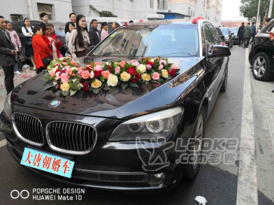 武汉婚车宝马7系车队特价出租气派豪华价格不贵_2