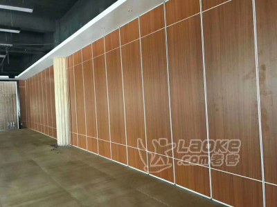 惠州市三叶舟家具有限公司惠州双玻百叶隔断惠州单层玻璃隔断_1