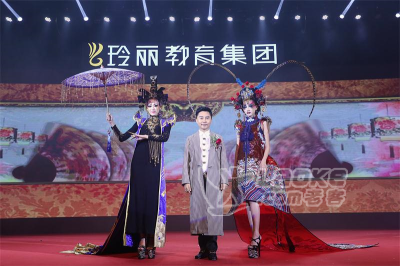 荆门学化妆是玲丽好还是名门好?_0