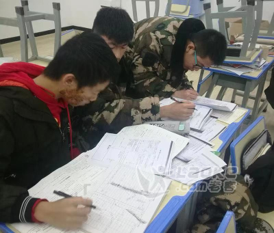云南一本上线率高的高三补习学校_0